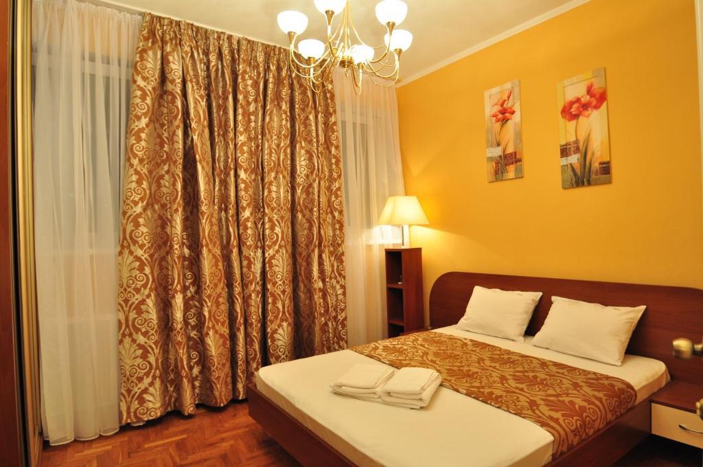 Status Guesthouse Київ Екстер'єр фото